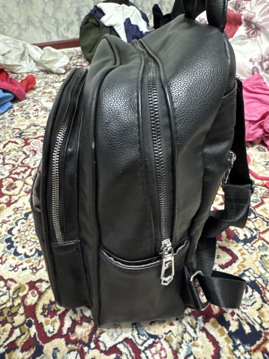 Сумка-рюкзак черный