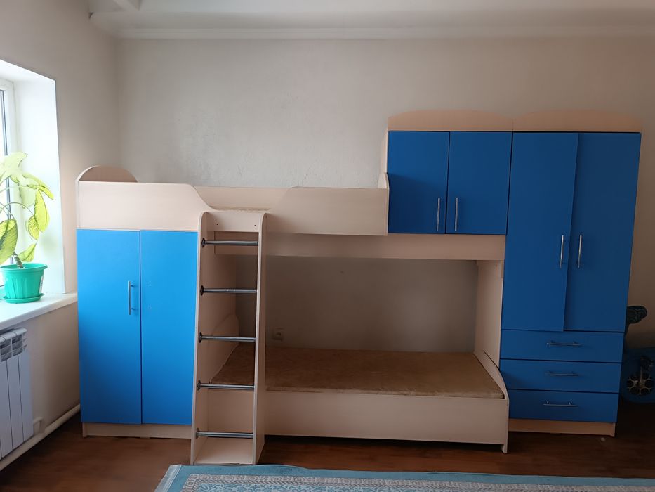 Детский гарнитур