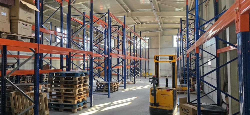 Inchiriez spatiu depozitare Afumati central 400mp la soseaua principala