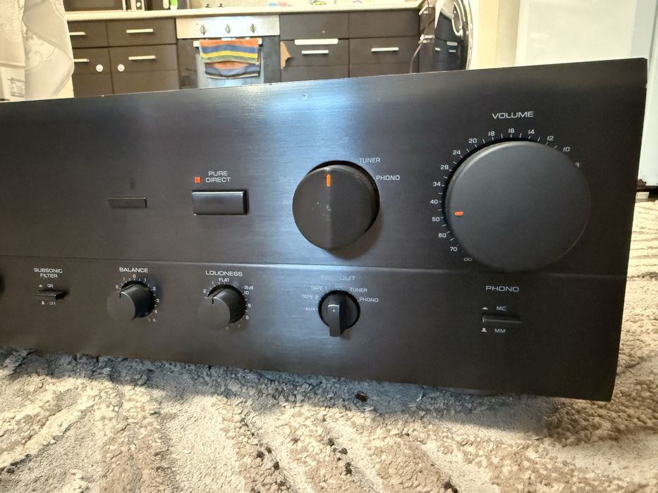 Стерео усилвател Yamaha AX-570