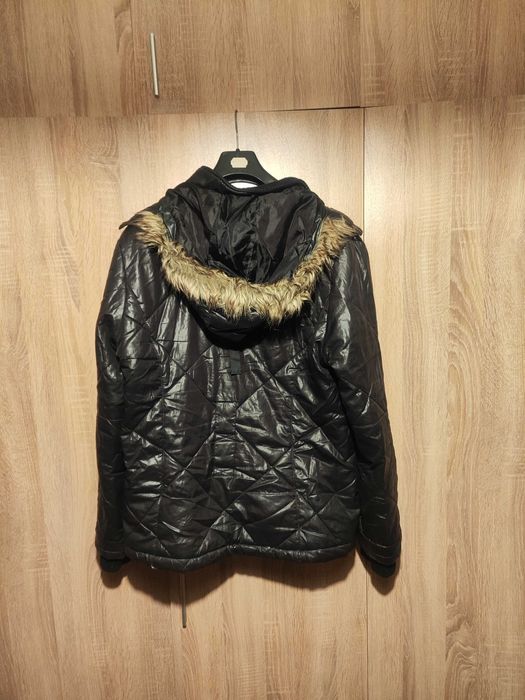 4бр. Женски Якета - М размер(без третото,което е Л) за 50лв.