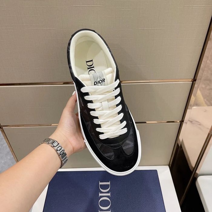 CD B23 Low Top Black/White
