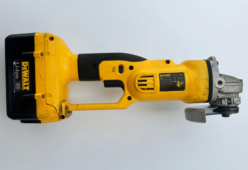 Dewalt DC415 - Мощен акумулаторен ъглошлайф 36V