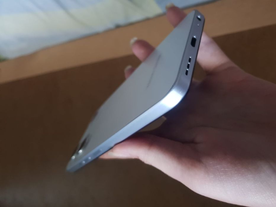 Продам телефон TECNO SPARK Go 2