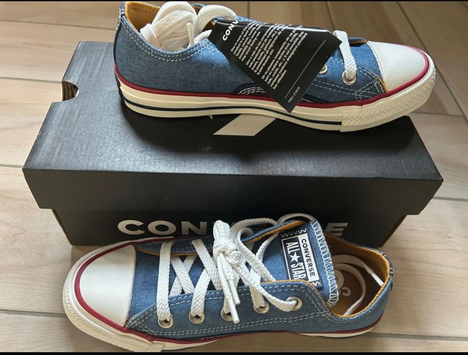 Tenesi converse noi