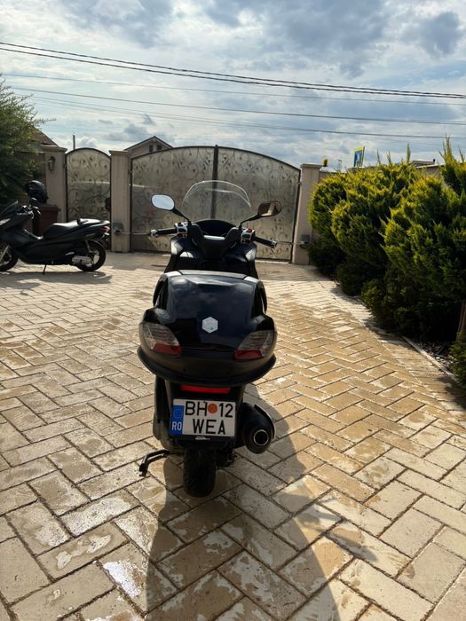 Scuter piaggio mp3 250 cv