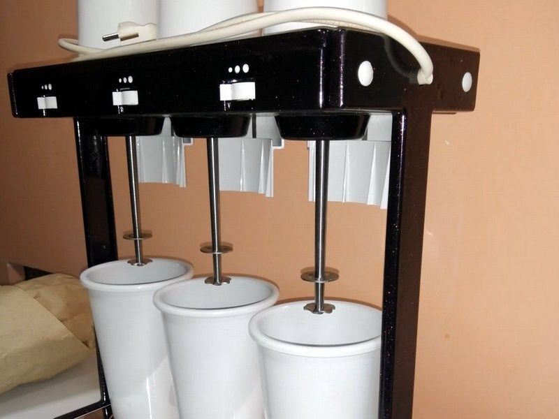 Коктейльница миксер аппарат Воронеж 4 новый молочный коктейль