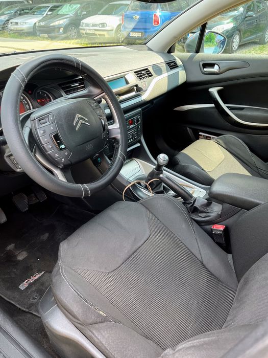 Продавам Citroën C5 2.0 бензин, 2008 г. – отличен автомобил
