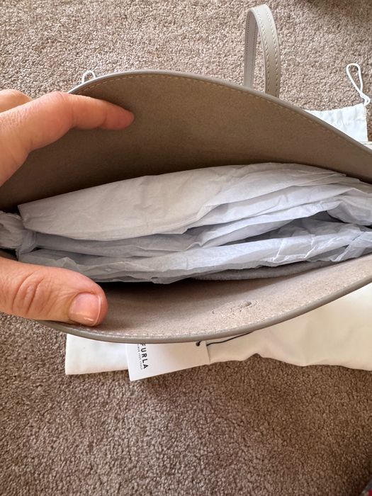 Furla чанта нова