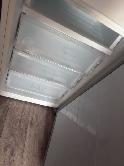 Холодильник в хорошем состоянии