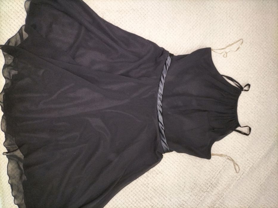 Продам новое платье