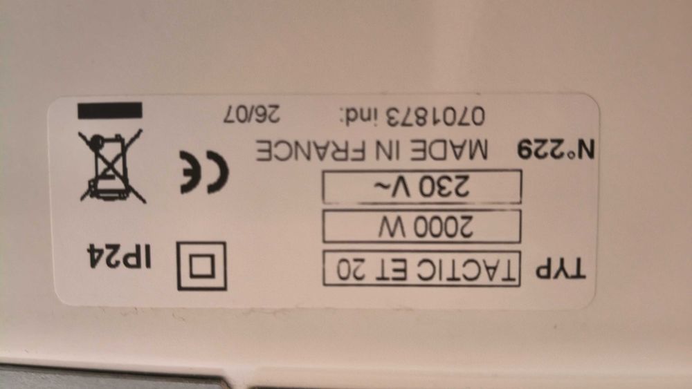 Конвекторен радиатор 2000W AIRELEC
