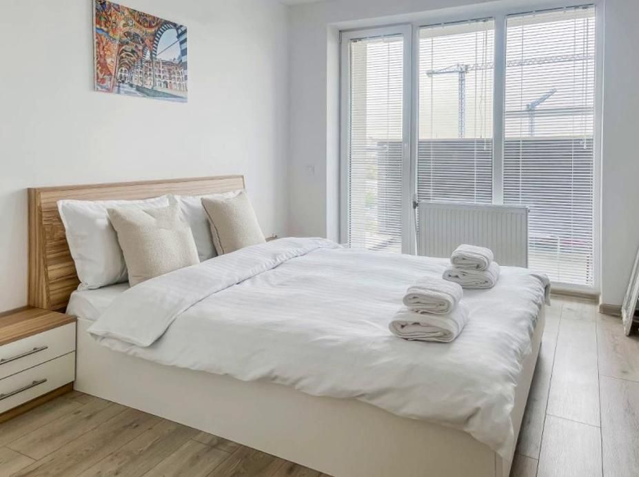 Дава се под наем Тристаен апартамент в София, Славия - 95 кв.м за 750 € - Снимка #4