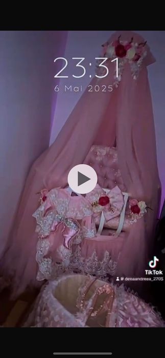 Vând Pătuț /balansoar și lenjerie