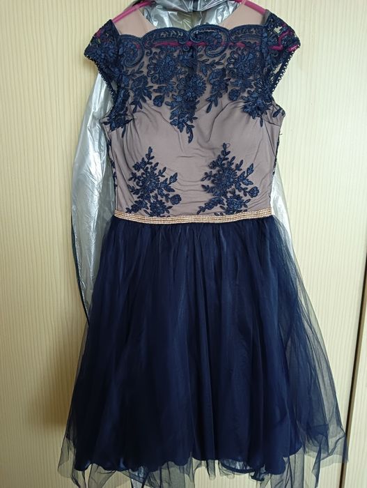 Дамска тъмносиня рокля