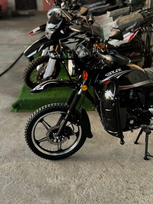 Мото Sonlink 200. Фазендаға малға