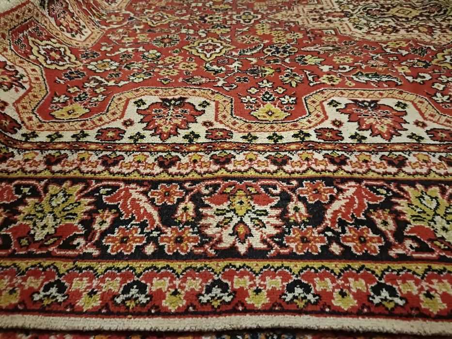 Ковер шерстяной большой