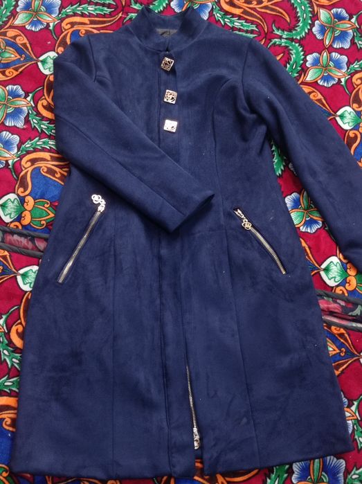 Kuzgi pidjak sotiladi