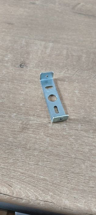 Продам Светильник EGLO