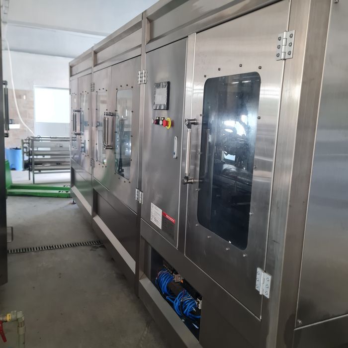 Бутилираща машина за бутилки от 5л- 10лл