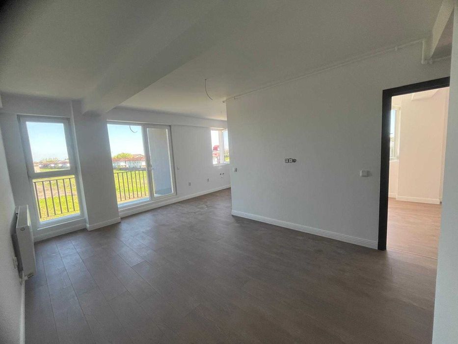 OFERTA!!!Apartament cu doua camere si bucatarie separata-OTOPENI!