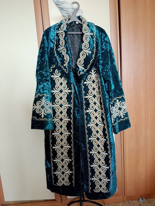 Шапаны мужские удлинные