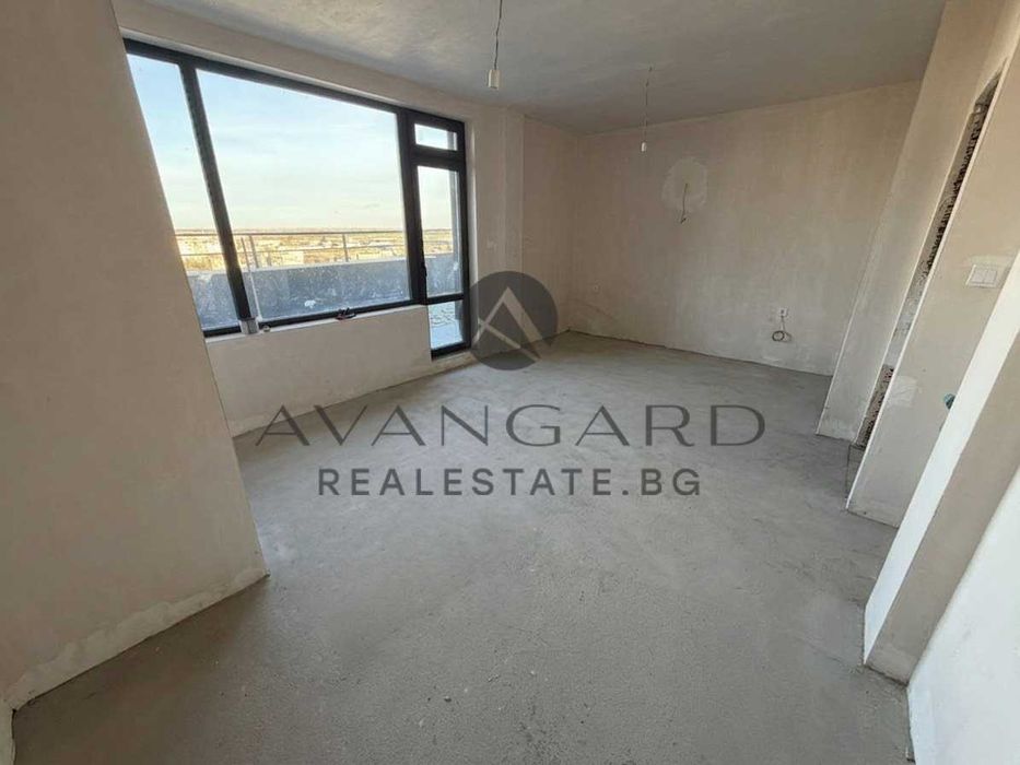 Продава се Четиристаен апартамент в Пловдив, Тракия - 191 кв.м за 734 €/кв.м - Снимка #3