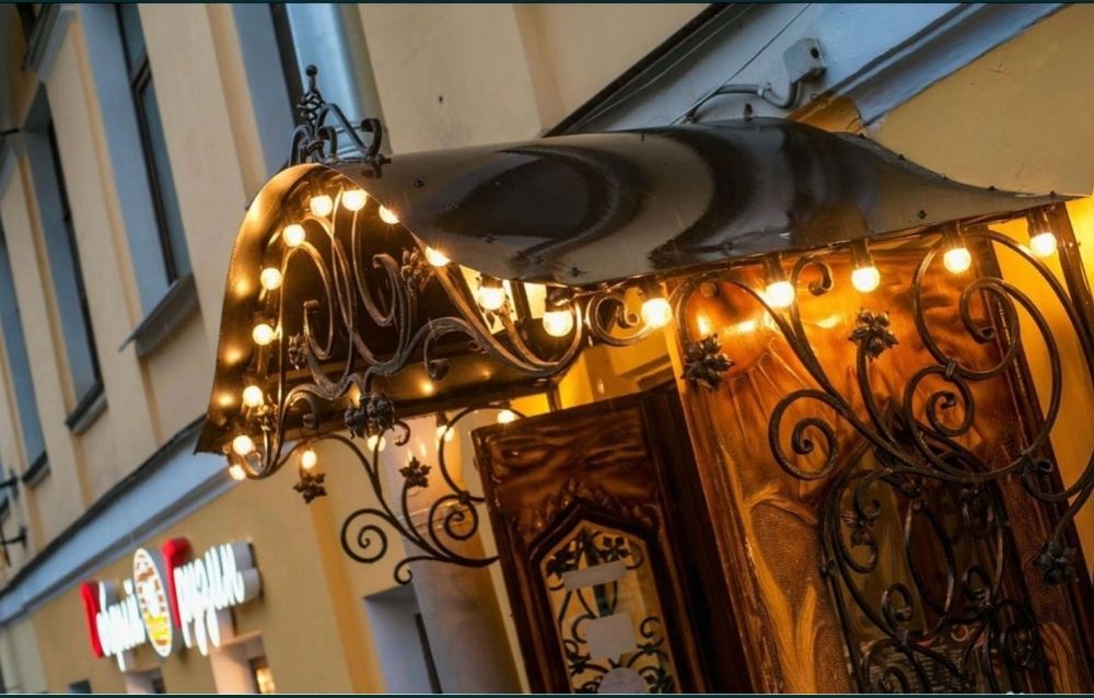 Уличные гирлянды для кафе