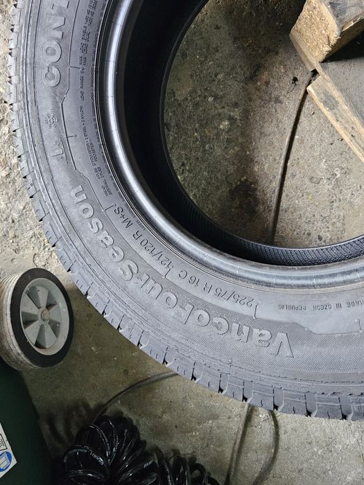 2 anvelope allseason 225 75 16C Continental