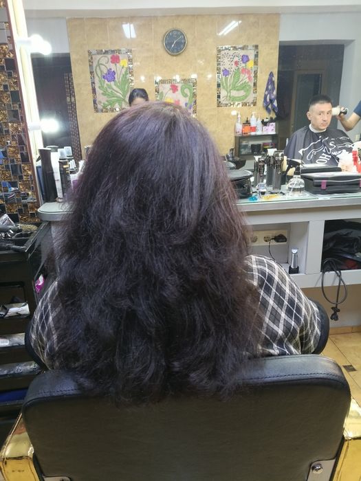 Бесплатные стрижки, Барахолка