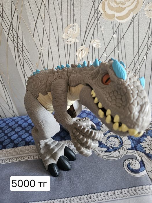 Игрушки в отличном состояние