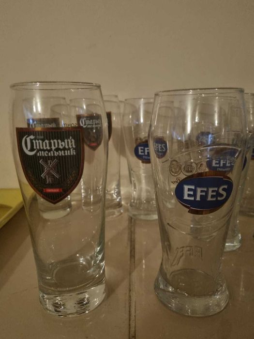 Стеклянные стаканы