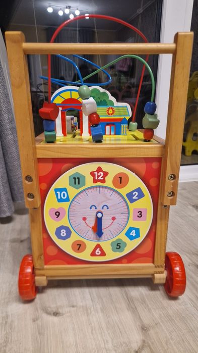 Antemergator lemn/Centru joaca montessori