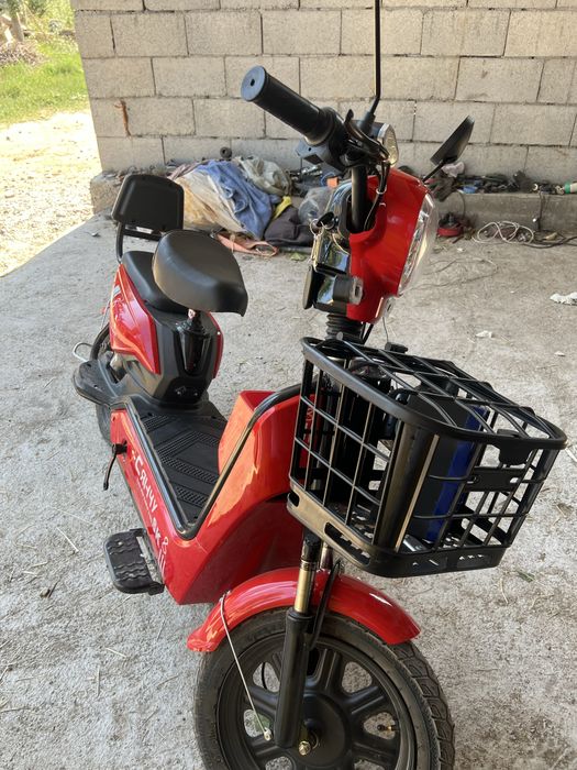 Скутер SK8 800ват