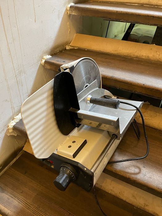 Слайсер Viatto б/у, рабочий