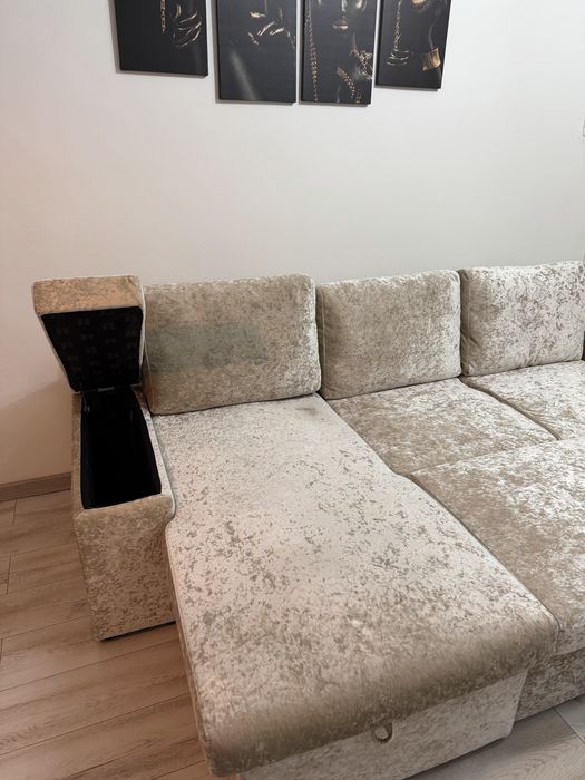 Vând colțar! Preț negociabil!