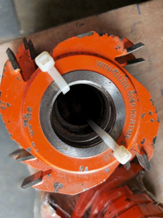 фреза для импоста пластика