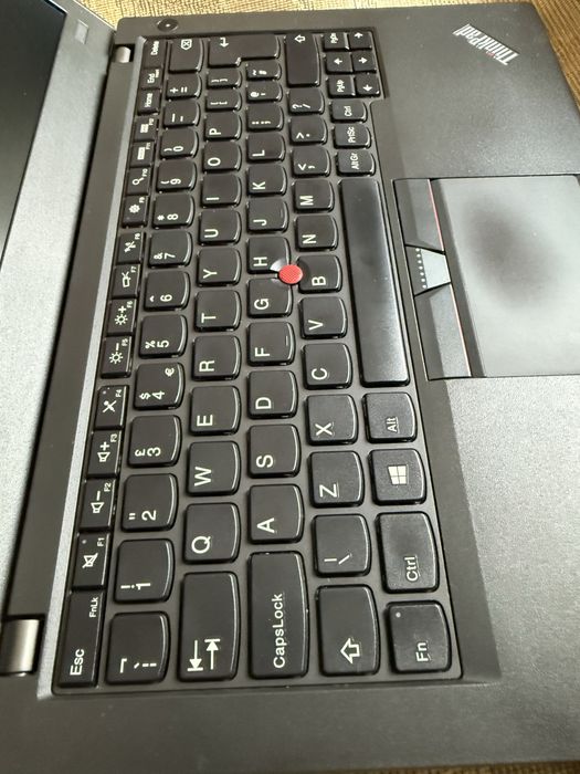 Lenovo Thinkpad X260 i5 8GB 240GB 3G
