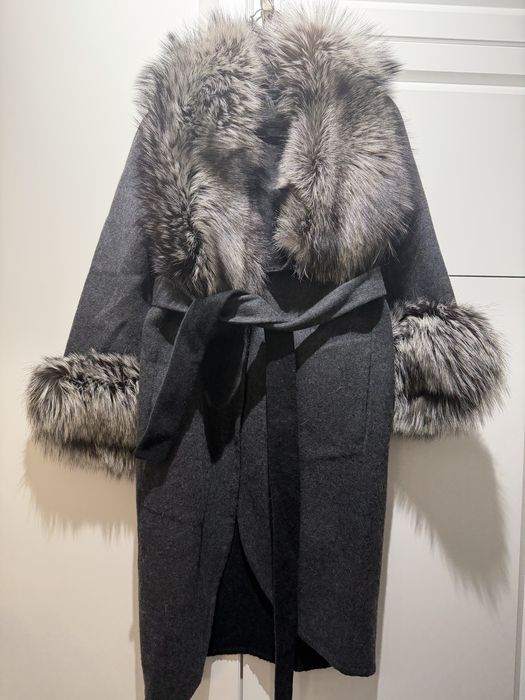 Ново палто кашмир и лисица