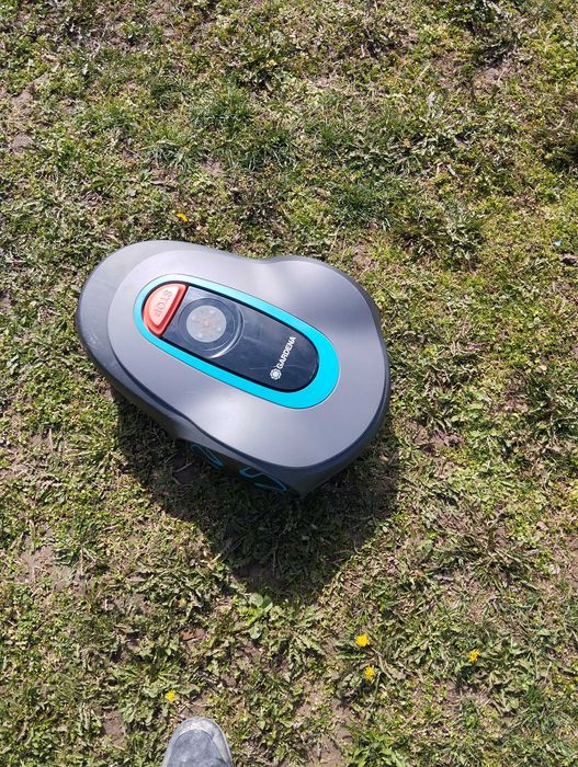 Косачка робот Gardena