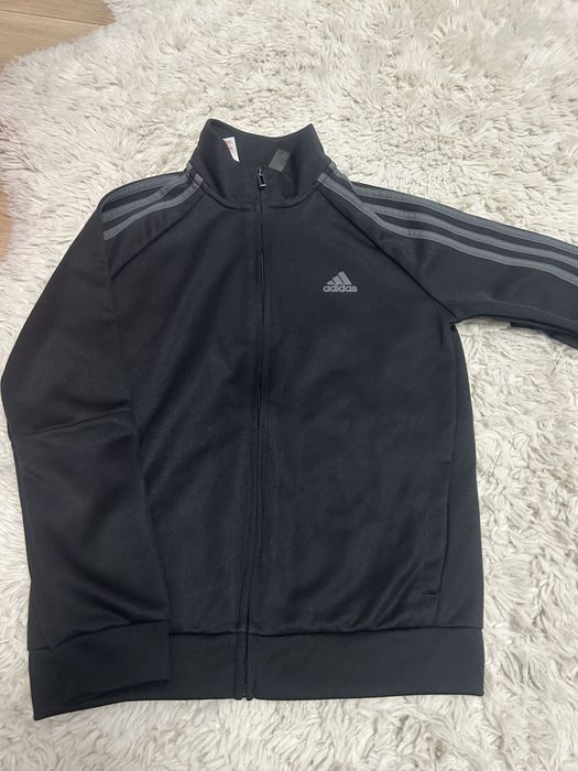 Оригинално детско спортно горнише Adidas