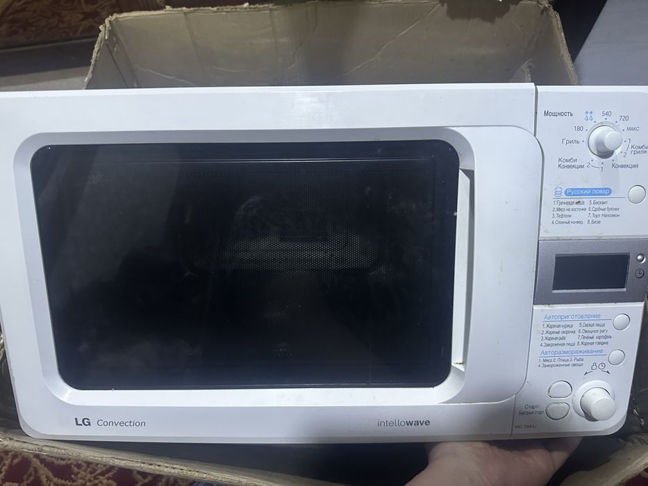 микроволновая печь  LG