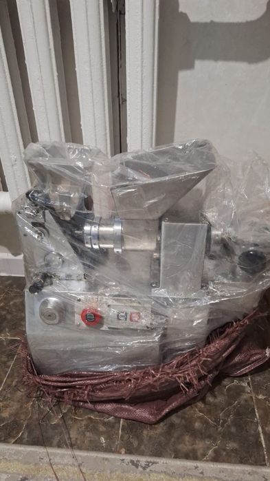 Продам пельменый аппарат