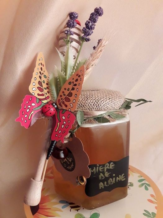 Miere de albine poliflora naturală din stupina proprie