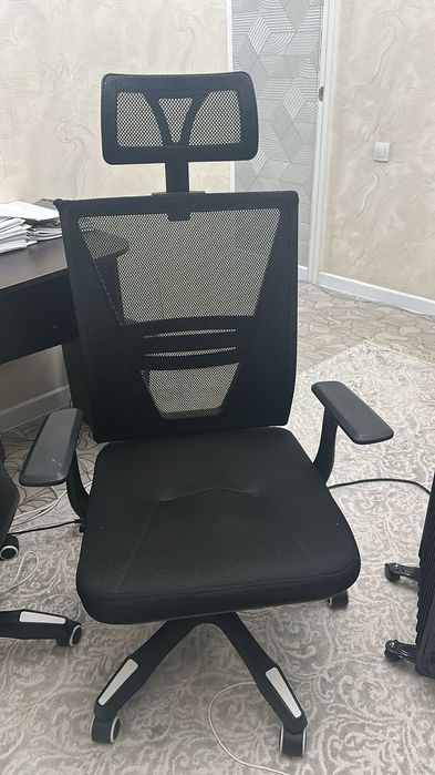 Продается офисная мебель недорого