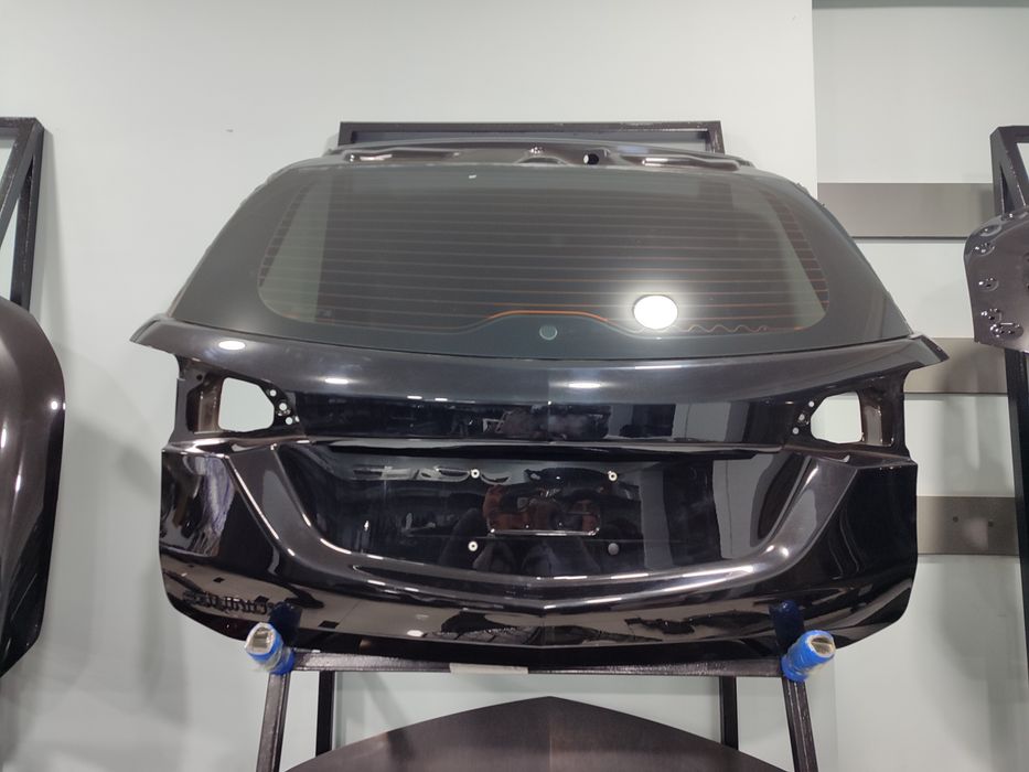 Onix bagaj eshik bufer fara stop bakavoy radnoy detallar bor