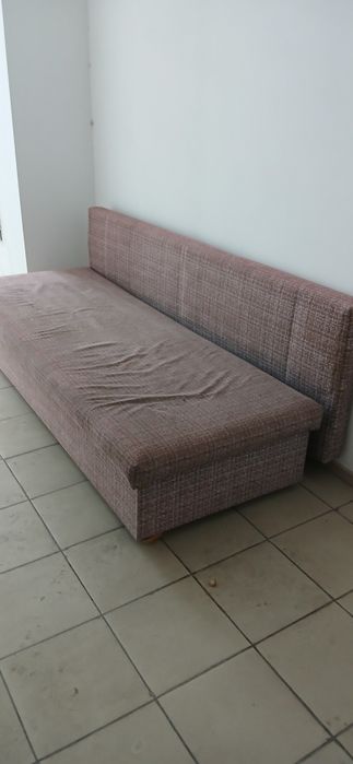 Отдам диван даром