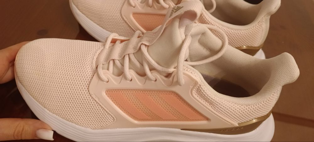 Кроссовки Adidas оригинал 37 размер