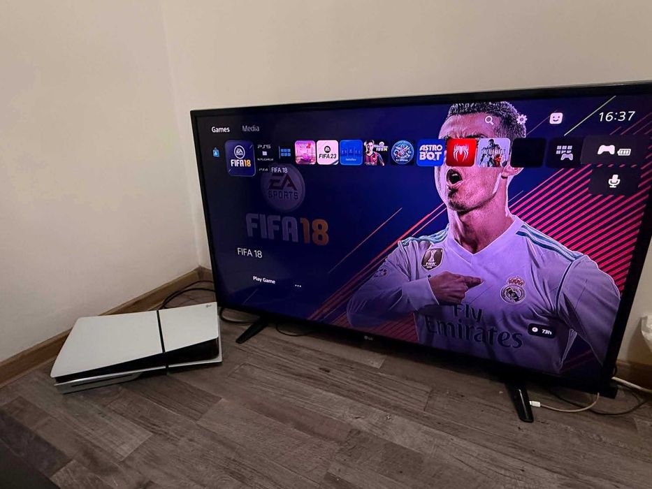 PS5 Slim Disc Edition
