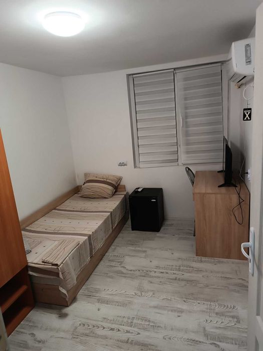 Продава се Къща в Елхово - 420 кв.м за 596 €/кв.м - Снимка #12